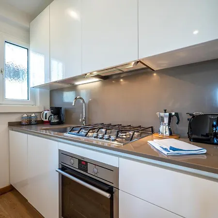 Stunning View - Larihome A27 Appartement