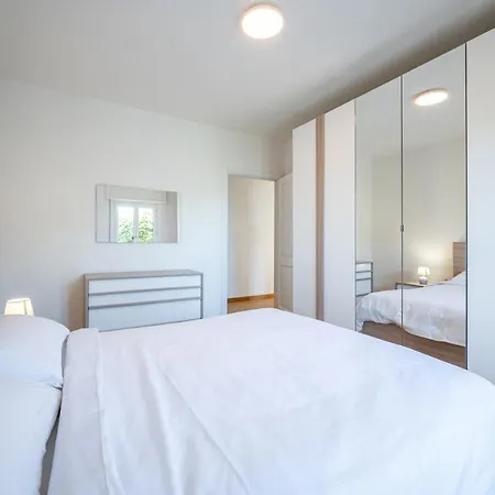 Stunning View - Larihome A27 Apartmán